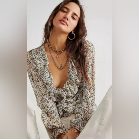 NWT Free People S Gigi Printed Maxi in Antique Combo New Floral Button Down $198 - Picture 3 of 10